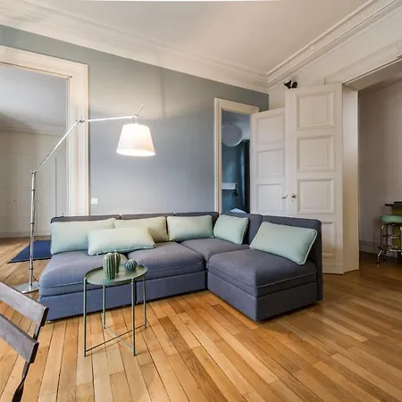 13 Place Chateauneuf - Appartement